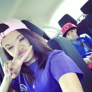 Meet your Posher, Joelie